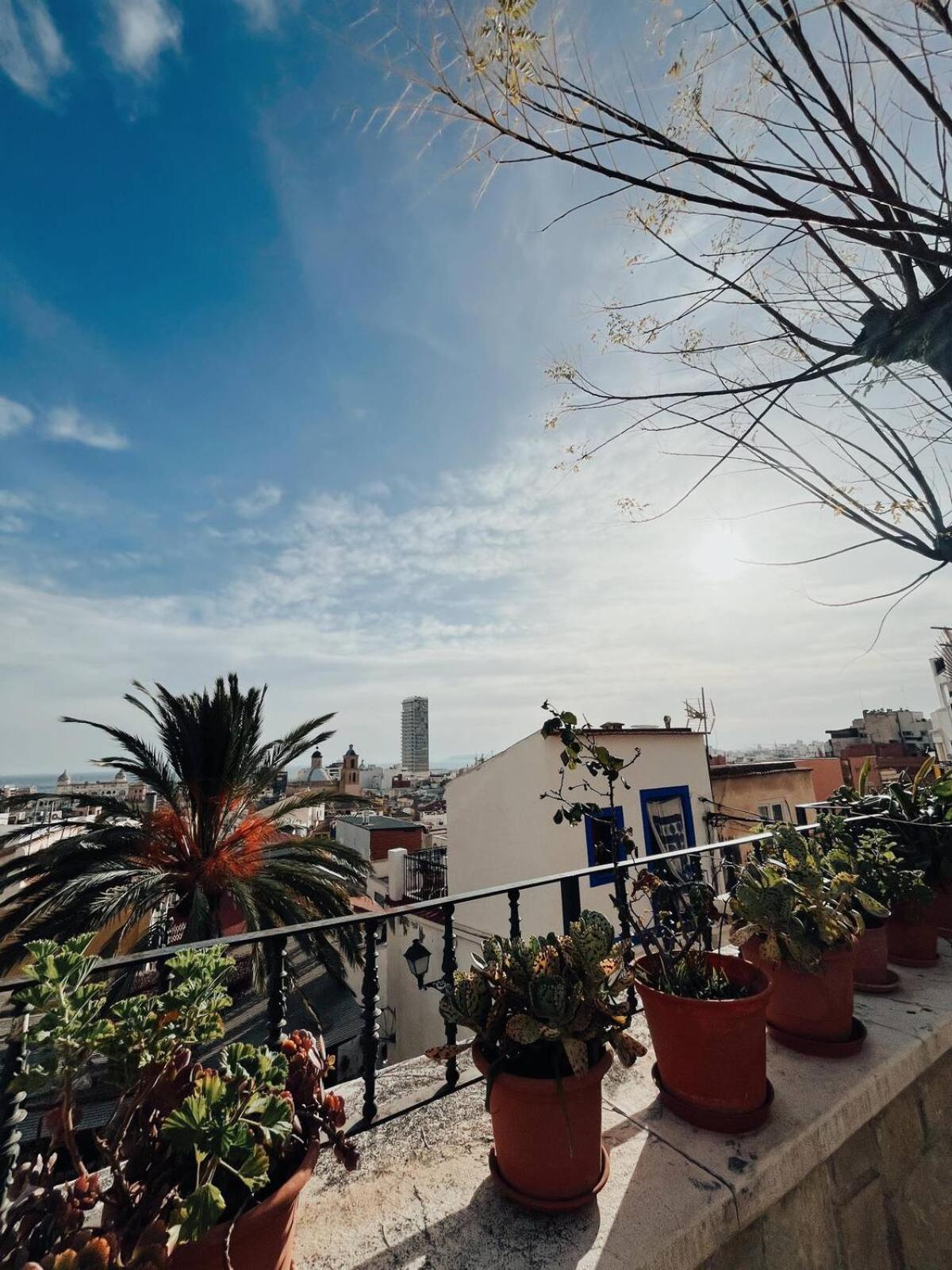 Apartamento En Casco Antiguo De Alicante Buitenkant foto